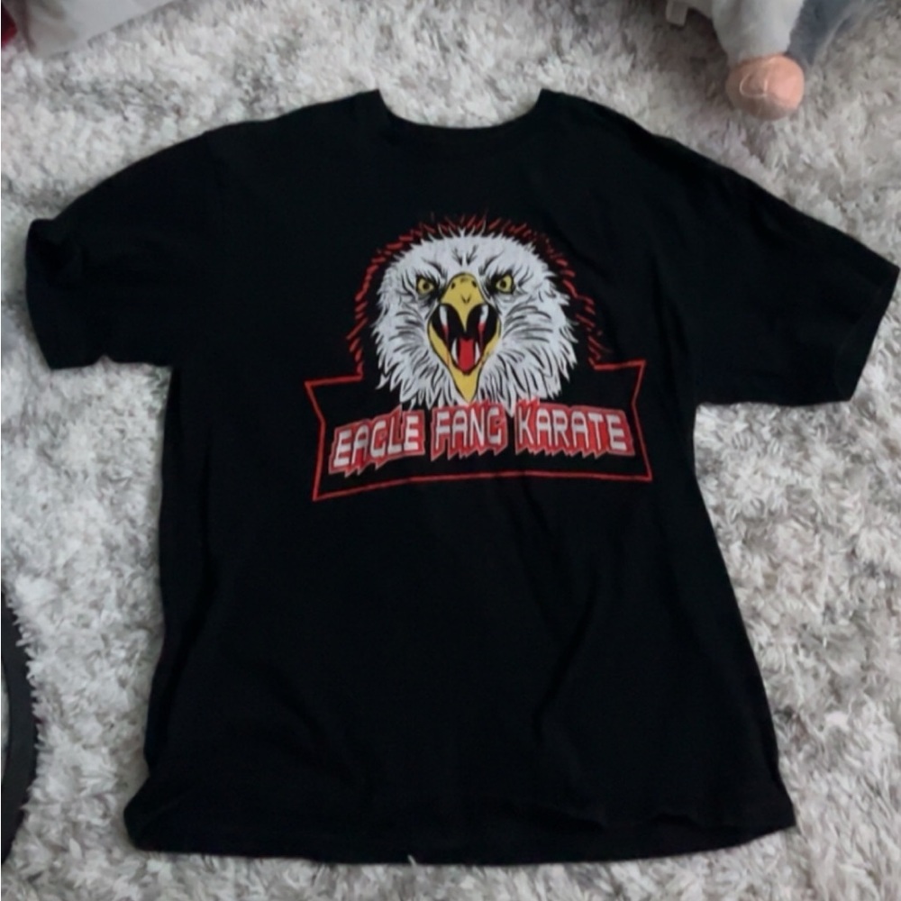 UniSex Black Cobra Kai T-Shirt. Size- Large Brand- BIOWORLD